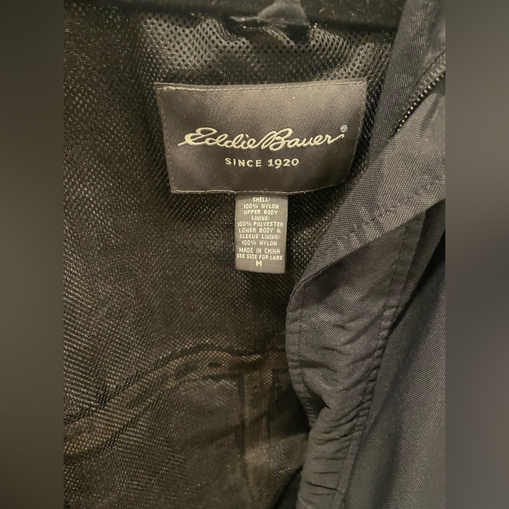 Eddie Bauer waterproof black men’s rain jacket size M - Picture 4 of 4